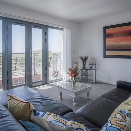 Maritime Quarter - 2 Bedroom Apartment - Sa1 Beach Front Fishermans Way Swansea Exterior photo